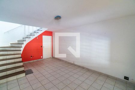 Sala de casa à venda com 2 quartos, 146m² em Planalto Paulista, São Paulo