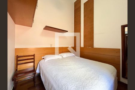 Suite 1 de casa para alugar com 4 quartos, 180m² em Chácara Inglesa, São Paulo