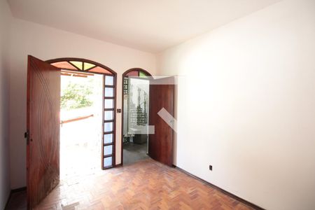 Sala 2 de casa à venda com 5 quartos, 400m² em Itapoã, Belo Horizonte