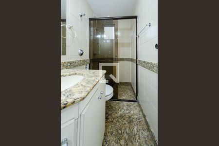 Apartamento à venda com 150m², 3 quartos e 2 vagas Apartamento à venda com 150m², 3 quartos e 2 vagasBanheiro 1