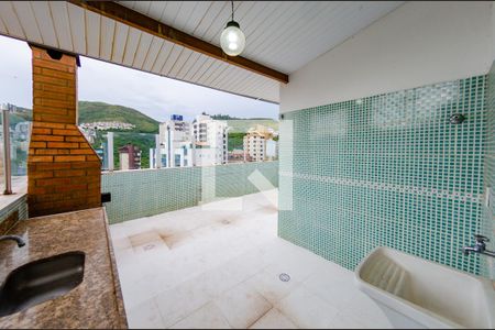 Apartamento à venda com 150m², 3 quartos e 2 vagas Apartamento à venda com 150m², 3 quartos e 2 vagasCobertura