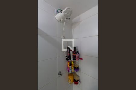 Banheiro  de kitnet/studio para alugar com 1 quarto, 32m² em Vila Ré, São Paulo