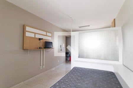 Sala/Quarto de apartamento para alugar com 1 quarto, 40m² em Centro, Curitiba