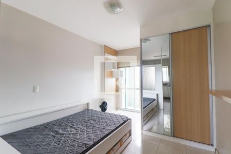 Sala/Quarto de apartamento para alugar com 1 quarto, 40m² em Centro, Curitiba