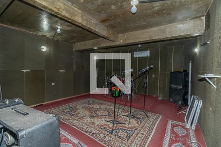 Casa à venda com 450m², 4 quartos e 8 vagasEstúdio de som