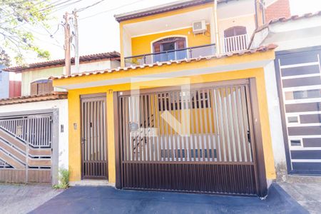 Casa à venda com 245m², 3 quartos e 5 vagasFachada