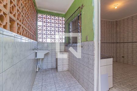 Área de serviço de casa para alugar com 1 quarto, 50m² em Ayrosa, Osasco