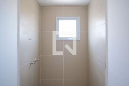 Apartamento à venda com 69m², 2 quartos e 2 vagasBanheiro da Suíte