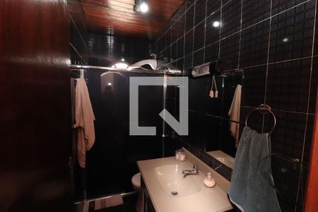 Banheiro da Suíte de casa à venda com 3 quartos, 140m² em Vila Gomes Cardim, São Paulo