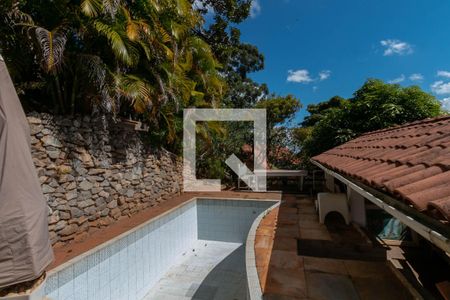 Casa para alugar com 550m², 5 quartos e 4 vagasPiscina