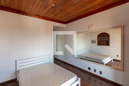 Casa para alugar com 550m², 5 quartos e 4 vagasQuarto 1