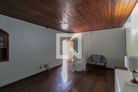 Casa para alugar com 550m², 5 quartos e 4 vagasQuarto 4