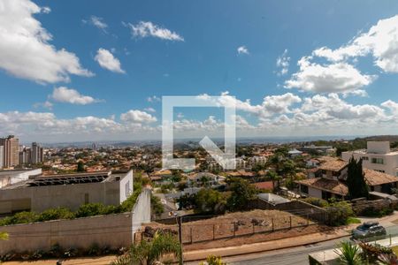 Casa para alugar com 550m², 5 quartos e 4 vagasVista