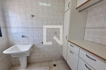 Apartamento para alugar com 68m², 2 quartos e 1 vaga Apartamento para alugar com 68m², 2 quartos e 1 vagaLavanderia