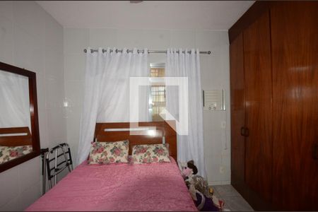 Casa à venda com 223m², 3 quartos e 2 vagasQuarto 1