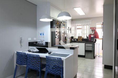 Apartamento à venda com 120m², 3 quartos e 1 vagaCozinha