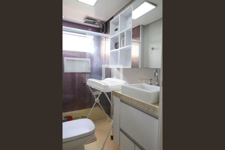 Apartamento à venda com 120m², 3 quartos e 1 vagaBanheiro da Suite