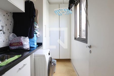 Apartamento à venda com 120m², 3 quartos e 1 vagaÁrea de Serviço