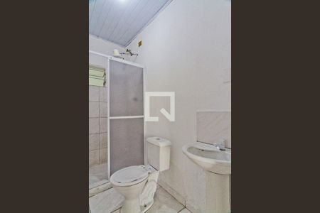 Banheiro de casa para alugar com 1 quarto, 38m² em Vila Barbosa, São Paulo