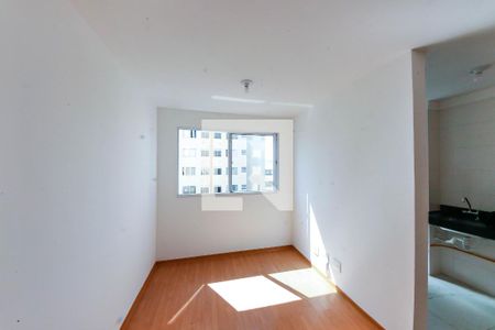 Sala de apartamento para alugar com 2 quartos, 43m² em Cidade São Mateus, São Paulo