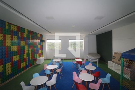 Apartamento para alugar com 43m², 2 quartos e 1 vagaÁrea comum - Brinquedoteca