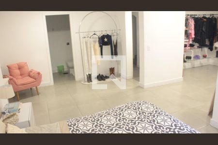 Casa à venda com 1054m², 3 quartos e 3 vagasQuarto Suíte