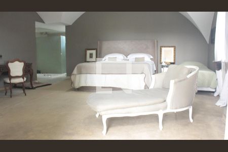 Casa à venda com 1054m², 3 quartos e 3 vagasQuarto 3 - Suíte