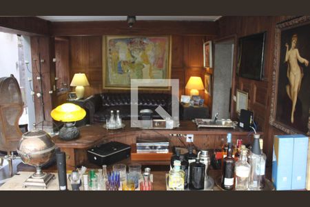 Casa à venda com 1054m², 3 quartos e 3 vagasSala Bar