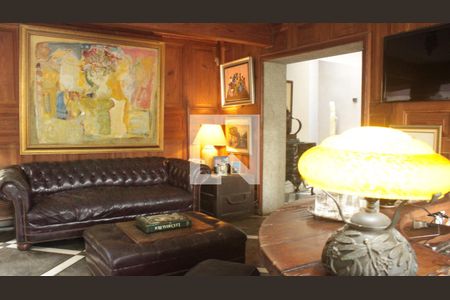 Casa à venda com 1054m², 3 quartos e 3 vagasSala Bar