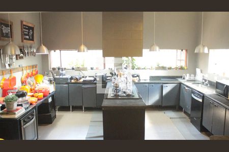 Casa à venda com 1054m², 3 quartos e 3 vagasCozinha