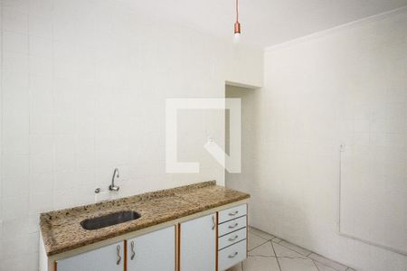 Cozinha de casa para alugar com 1 quarto, 80m² em Vila Zelina, São Paulo