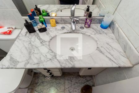 Apartamento à venda com 118m², 3 quartos e 3 vagas Apartamento à venda com 118m², 3 quartos e 3 vagasDetalhe Banheiro - Suíte 1