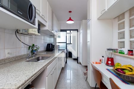 Apartamento à venda com 118m², 3 quartos e 3 vagas Apartamento à venda com 118m², 3 quartos e 3 vagasCozinha