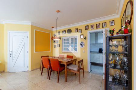 Apartamento à venda com 118m², 3 quartos e 3 vagas Apartamento à venda com 118m², 3 quartos e 3 vagasSala de Jantar