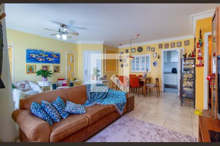 Apartamento à venda com 118m², 3 quartos e 3 vagas Apartamento à venda com 118m², 3 quartos e 3 vagasSala de Estar