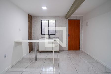 Cozinha de casa para alugar com 1 quarto, 45m² em Piratininga, Niterói