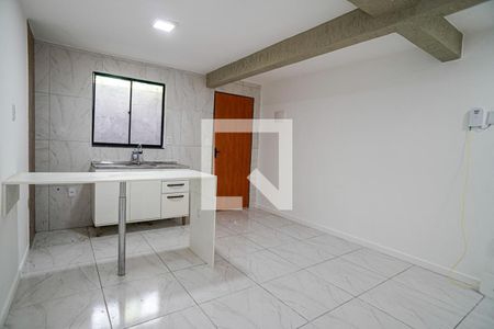 Cozinha de casa para alugar com 1 quarto, 45m² em Piratininga, Niterói