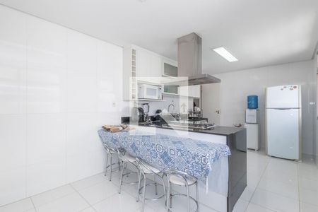 Apartamento à venda com 320m², 4 quartos e 2 vagasCozinha
