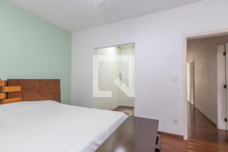 Apartamento à venda com 320m², 4 quartos e 2 vagasQuarto Suíte