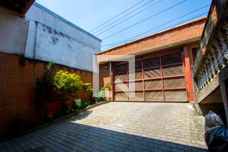 Casa à venda com 232m², 3 quartos e 8 vagasÁrea externa