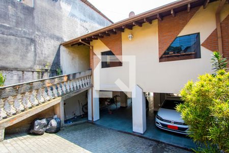 Casa à venda com 232m², 3 quartos e 8 vagasÁrea externa