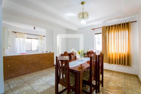 Sala de jantar de casa à venda com 3 quartos, 232m² em Condomínio Maracanã, Santo André