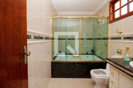 Apartamento à venda com 350m², 4 quartos e 2 vagas Apartamento à venda com 350m², 4 quartos e 2 vagasBanheiro Social 2