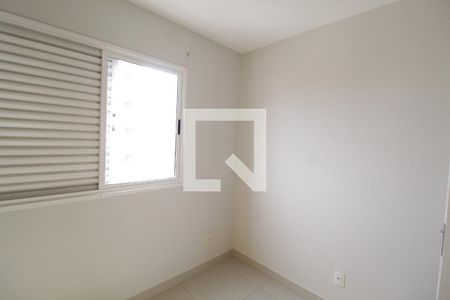 Quarto 2 de apartamento para alugar com 3 quartos, 160m² em Santa Maria, Uberlândia