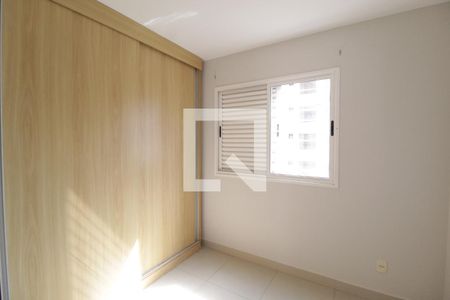 Quarto 2 de apartamento para alugar com 3 quartos, 160m² em Santa Maria, Uberlândia