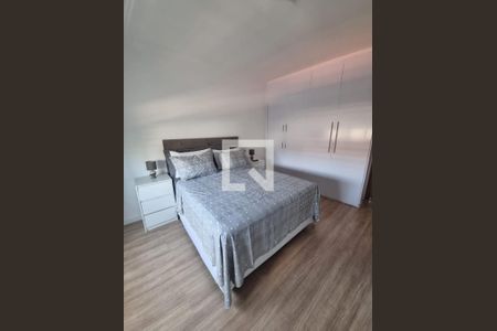 Casa à venda com 3 quartos, 114m² em Santa Teresinha, São Paulo