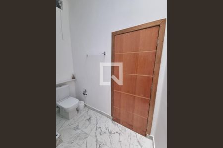 Casa à venda com 114m², 3 quartos e 1 vaga