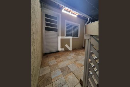 Casa à venda com 114m², 3 quartos e 1 vaga