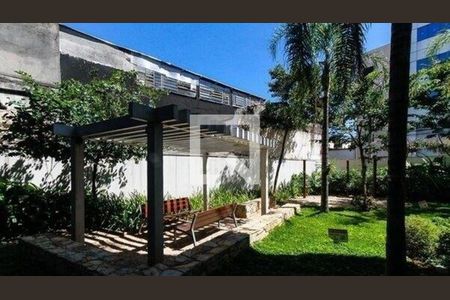 Apartamento à venda com 32m², 1 quarto e sem vaga