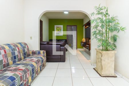 Sala de casa à venda com 4 quartos, 313m² em São João Batista, Belo Horizonte